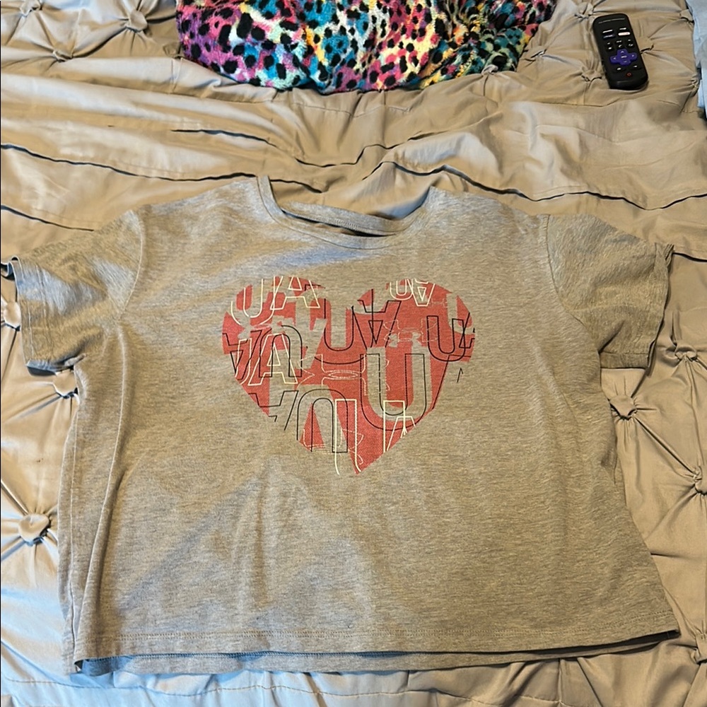 Under Armour Gray and Pink Heart Graphic Tee